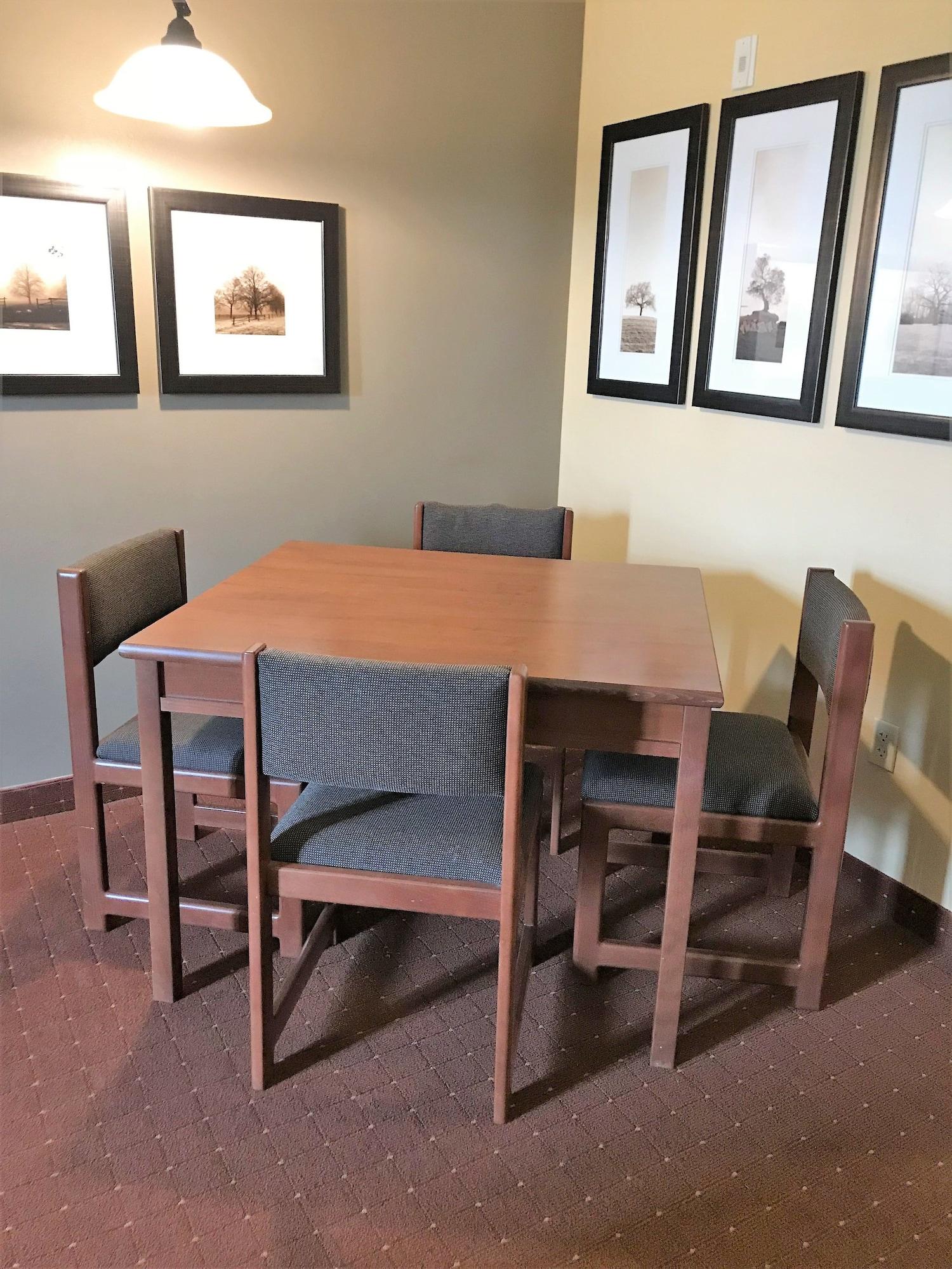 Americinn By Wyndham Fargo Medical Center Εξωτερικό φωτογραφία