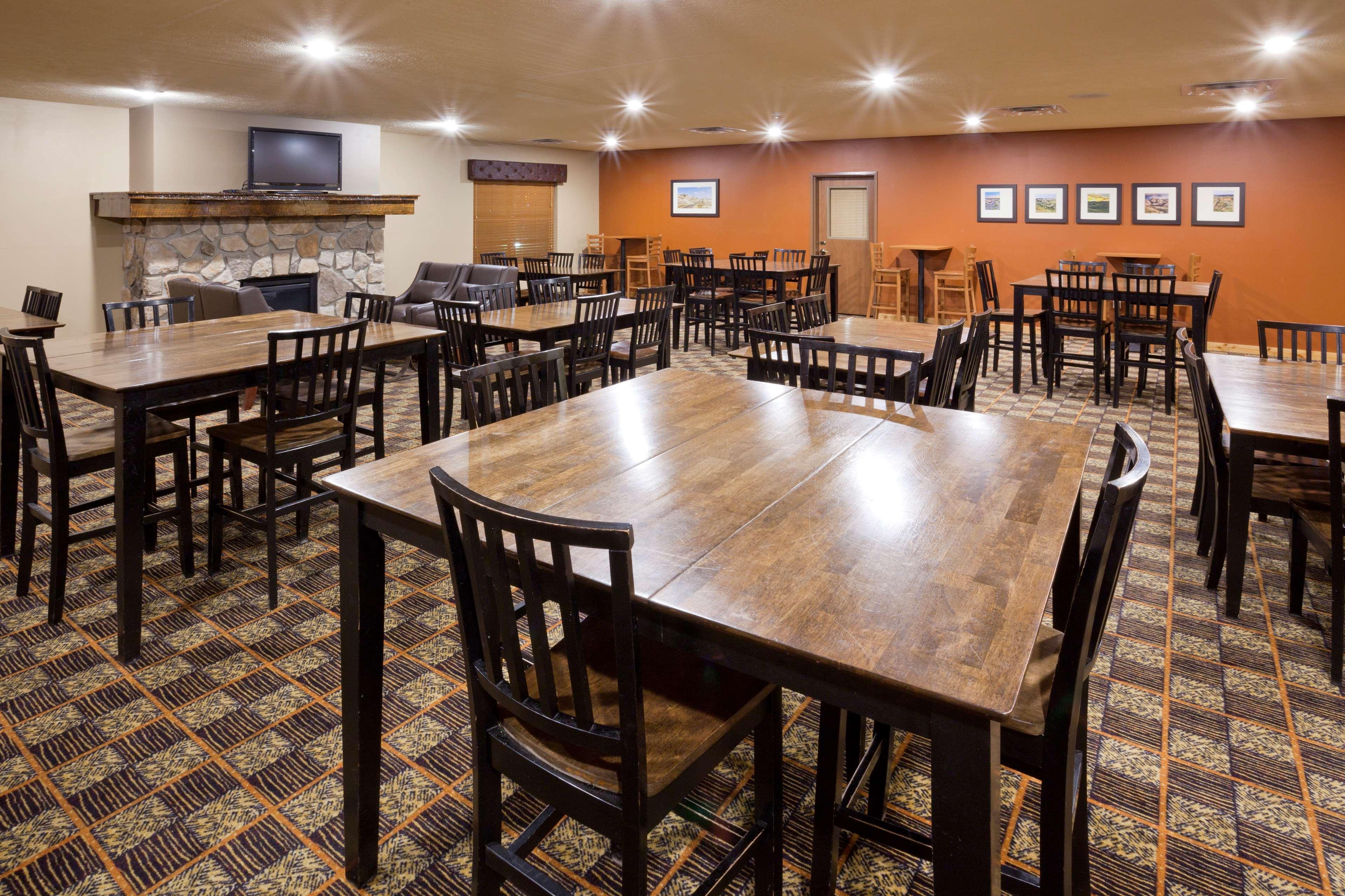 Americinn By Wyndham Fargo Medical Center Εξωτερικό φωτογραφία