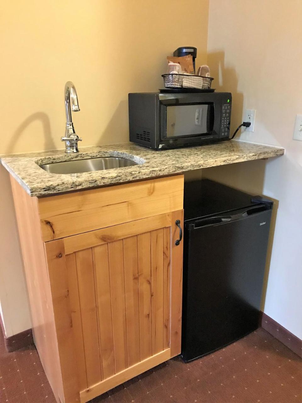Americinn By Wyndham Fargo Medical Center Εξωτερικό φωτογραφία